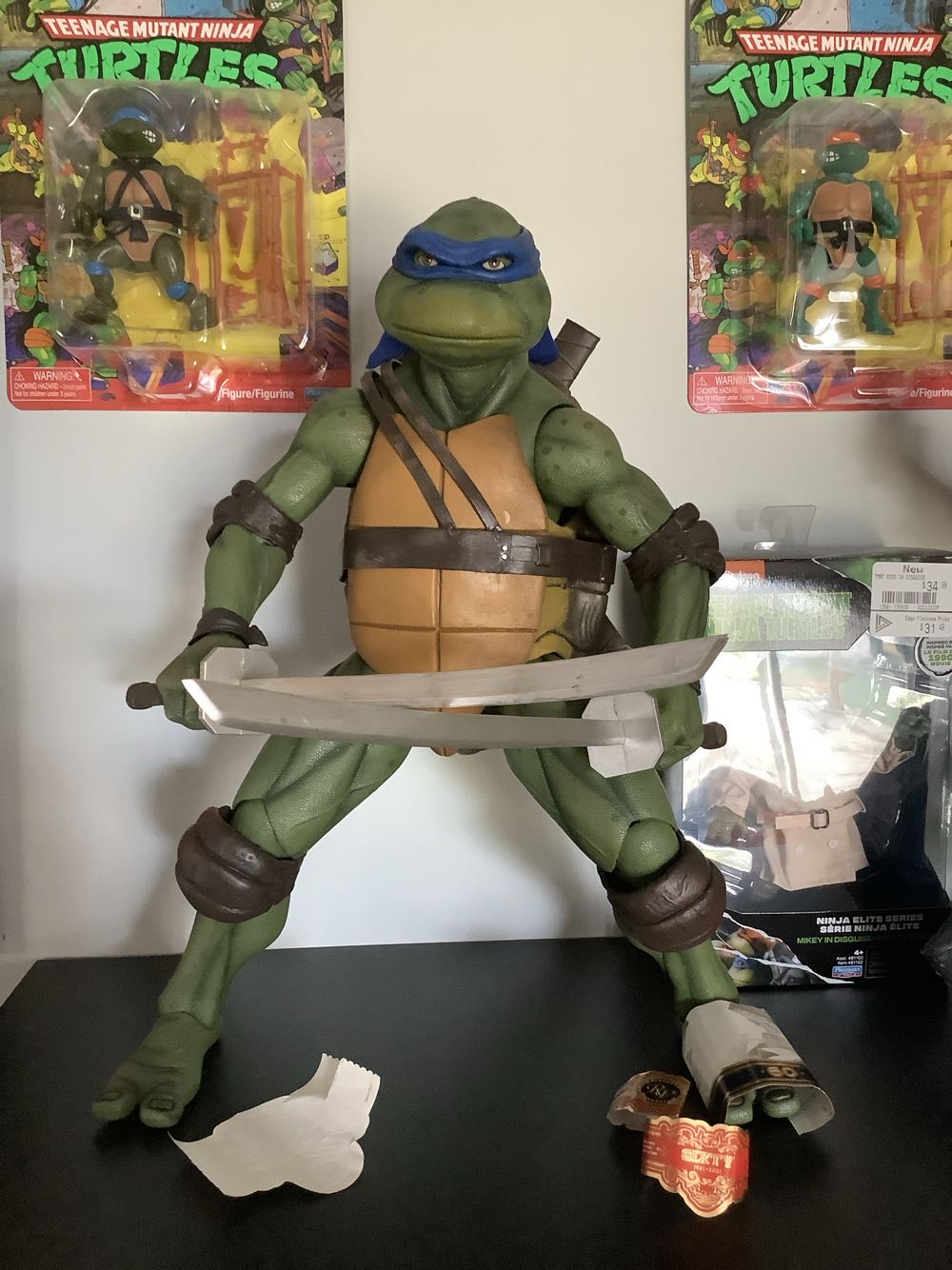 TMNT 1/4 SCALE Leonardo - Neca / Reel Toys (Teenage Mutant Ninja Turtles) action figure collectible [Barcode 634482540480] - Main Image 4