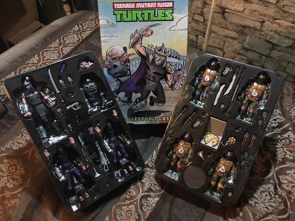 Collector’s Case - NECA, Inc. (Teenage Mutant Ninja Turtles) action figure collectible [Barcode 634482540626] - Main Image 2