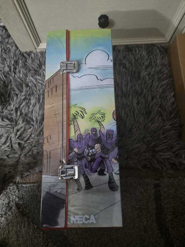 Collector’s Case - NECA, Inc. (Teenage Mutant Ninja Turtles) action figure collectible [Barcode 634482540626] - Main Image 3