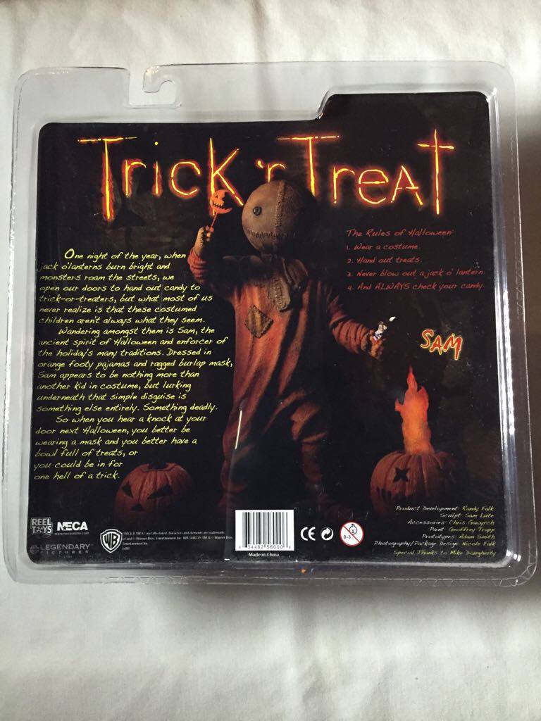 Neca Cult Classics: Trick R Treat Sam - Neca Reel Toys (Trick ’r Treat) action figure collectible [Barcode 634482560006] - Main Image 2