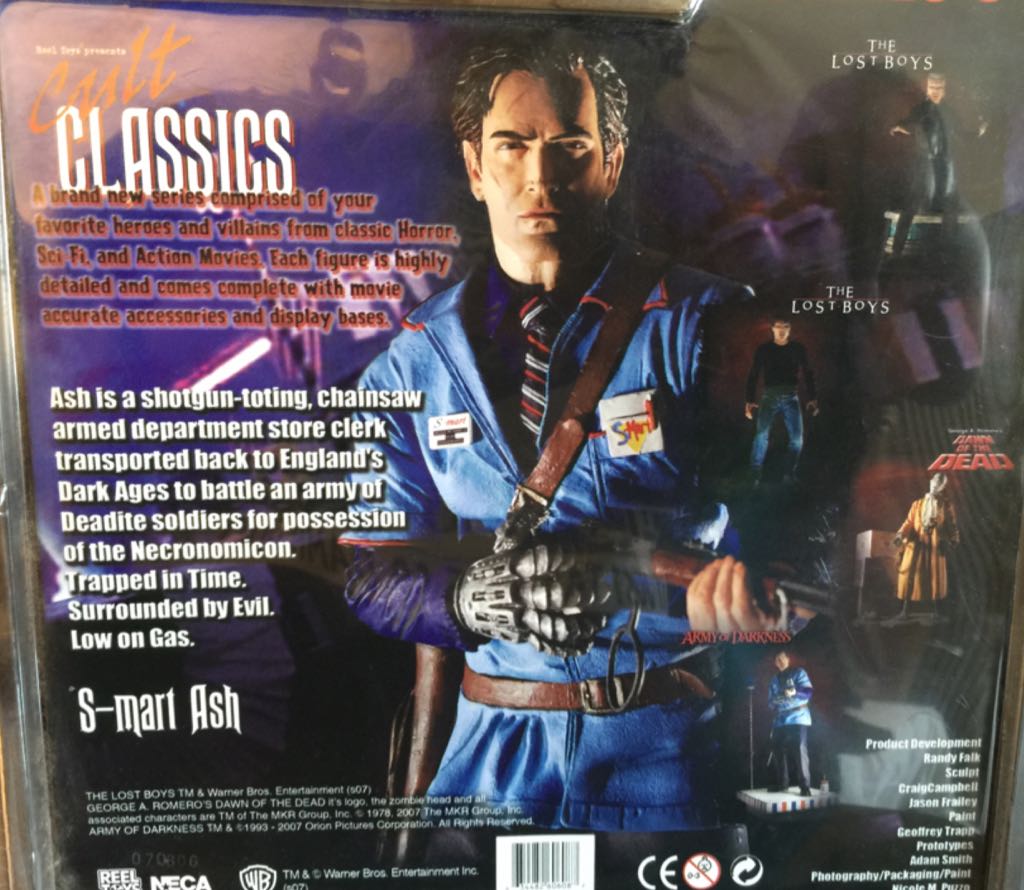 S-Mart Ash Cult Classics - Neca (Army Of Darkness) action figure collectible [Barcode 634482606087] - Main Image 2