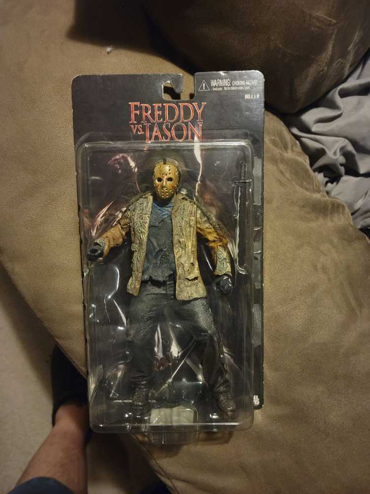 Freddy vs Jason - Jason Voorhees - Neca Reel Toys (Freddy Vs Jason) action figure collectible [Barcode 634482607466] - Main Image 3