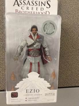 Assassin’s Creed 7 inch Unhooded Ezio Figure - Neca (Assassin’s Creed Brotherhood Series 1) action figure collectible [Barcode 634482608463] - Main Image 2
