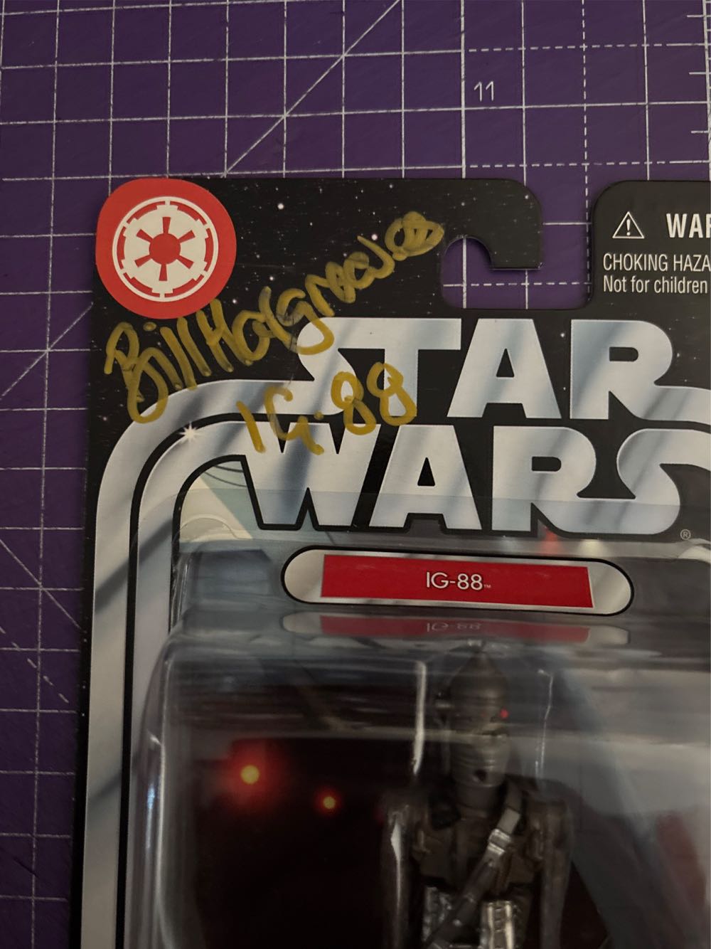 Carded Signed. The Original Trilogy Collection. IG88. Signed Bill Hargreaves. - Hasbro (The Empire Strikes Back) action figure collectible [Barcode 653569002093] - Main Image 3