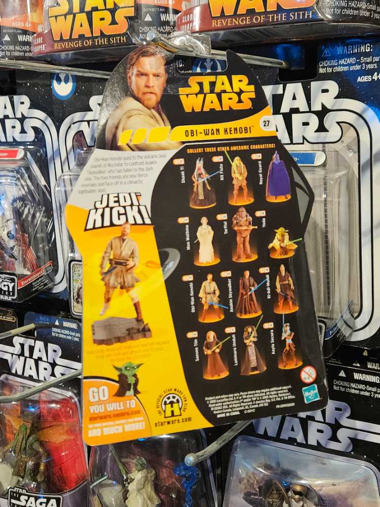 Obi-Wan Kenobi (Jedi Kick!) - Star Wars (Revenge Of The Sith) - Hasbro (Revenge Of The Sith) action figure collectible [Barcode 653569011361] - Main Image 3