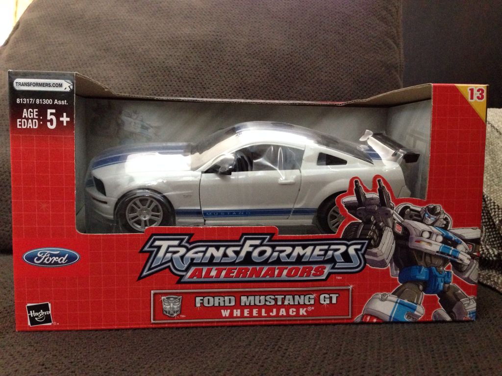 AT-13 | Wheeljack® (Ford Mustang GT) - Hasbro (Transformers) (Transformers Alternators) action figure collectible [Barcode 653569013709] - Main Image 1