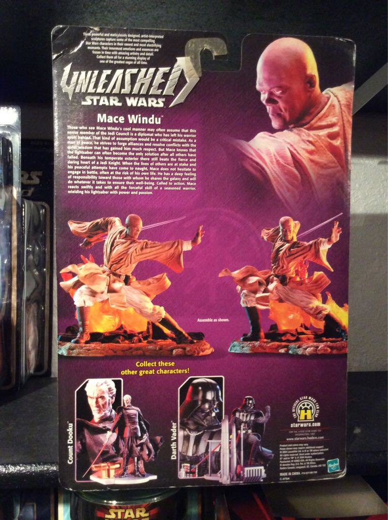 Mace Windu  (2002-2010 Unleashed) action figure collectible [Barcode 653569024484] - Main Image 2