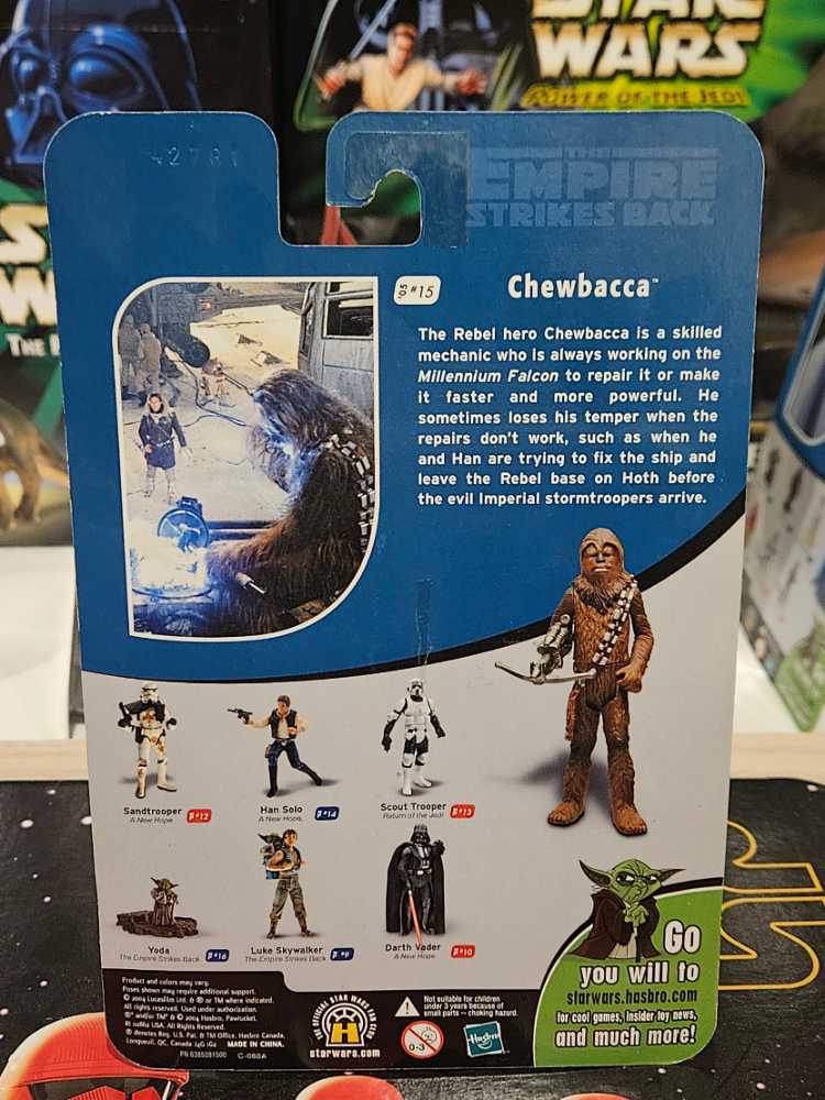 ’05 #15 Chewbacca - Hasbro (2004-2005 The Original Trilogy Collection) action figure collectible [Barcode 653569036487] - Main Image 2