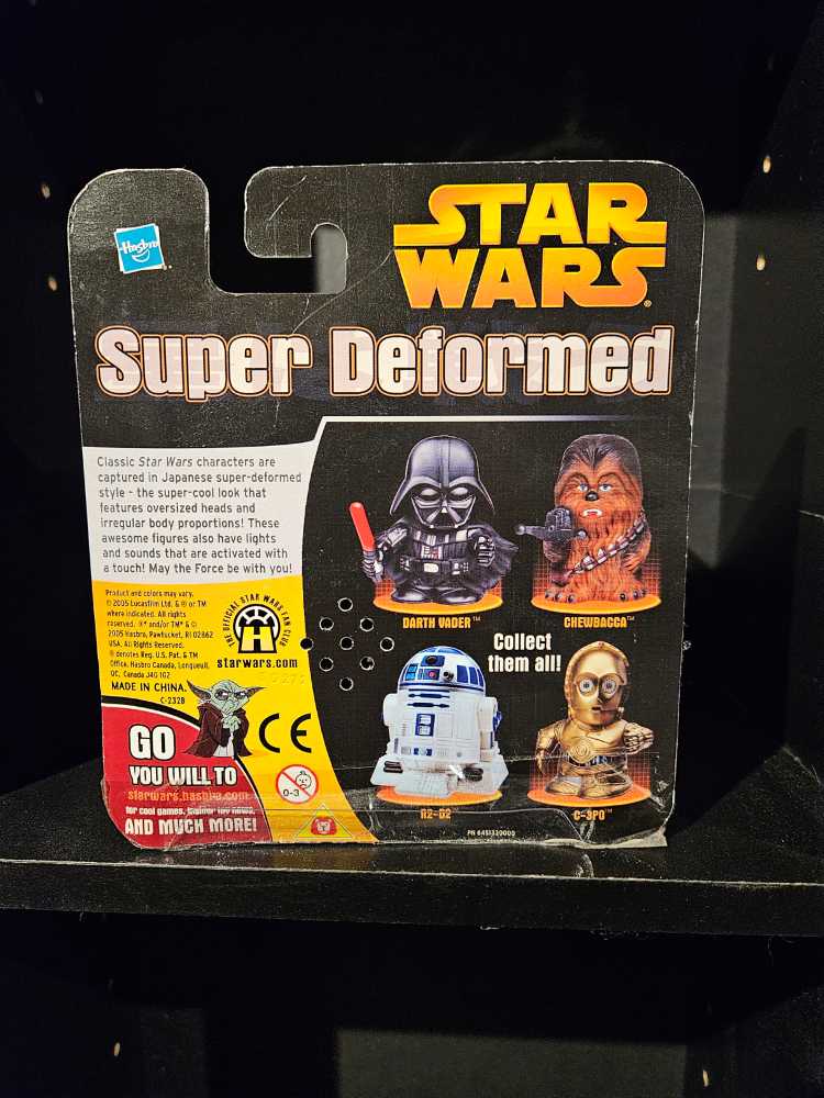 Darth Vader   (Revenge Of The Sith Super Deformed) action figure collectible [Barcode 653569077305] - Main Image 2
