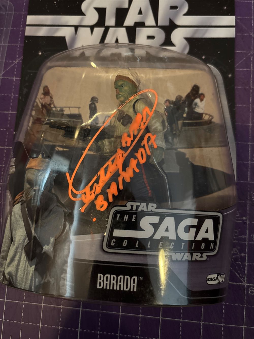 Carded Signed. The Saga Collection. Barada - Saga Collection 04. Signed Ducky Beer - Hasbro (Star Wars - The Saga Collection) action figure collectible [Barcode 653569085904] - Main Image 5