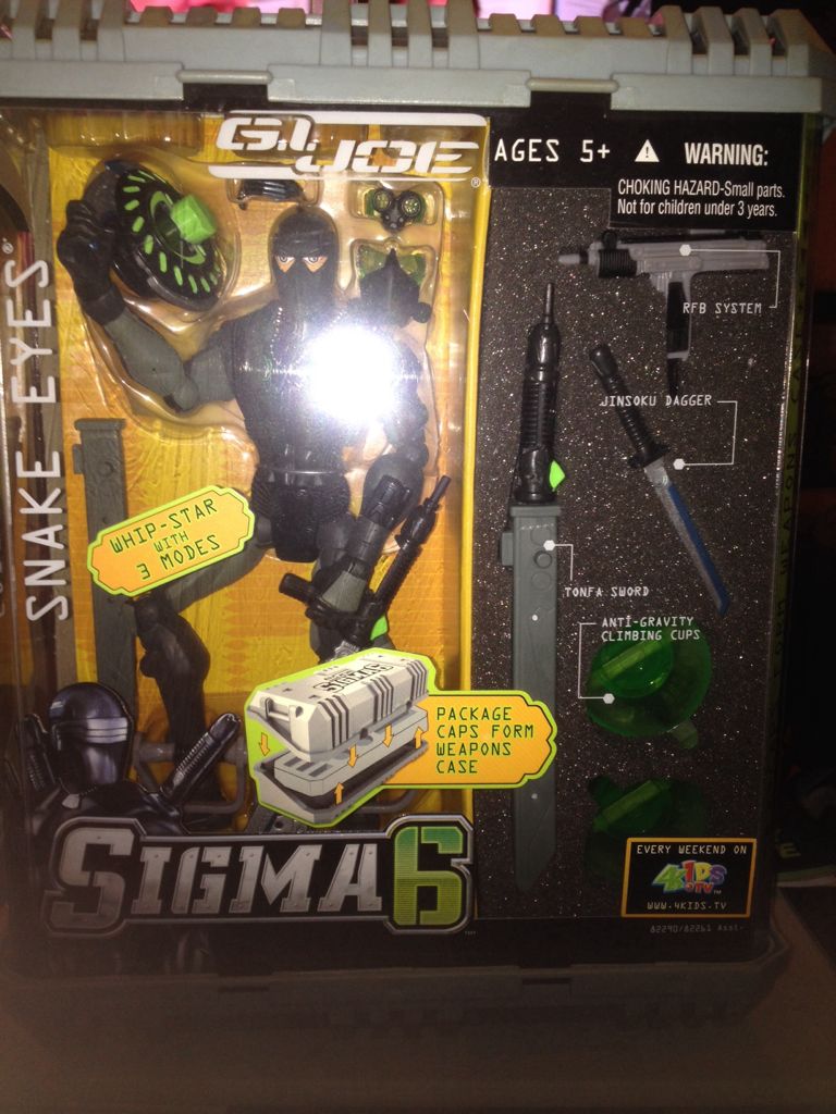 Snake Eyes - Hasbro (G.I. Joe Sigma 6) action figure collectible [Barcode 653569092292] - Main Image 1