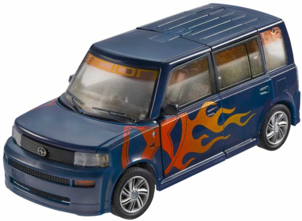 Skids (Scion xB) - Hasbro (Alternators) action figure collectible [Barcode 653569092469] - Main Image 4
