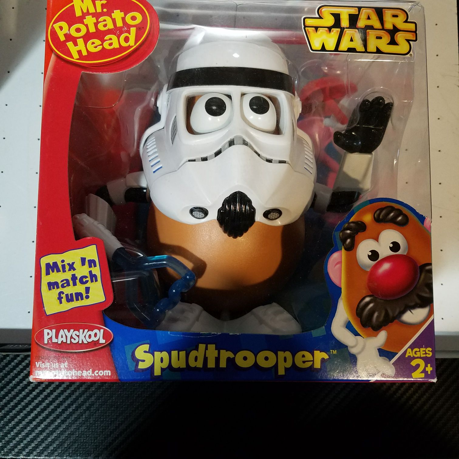 Mr Potato Head Spudtrooper - Playskool/Hasbro (Mr. Potato Head) action figure collectible [Barcode 653569110934] - Main Image 2