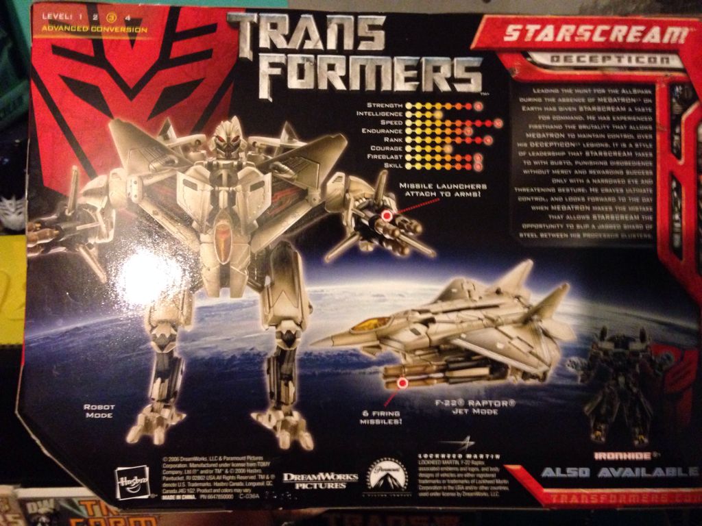 Transformers Movie 2007 Voyager Class Starscream - Hasbro (Transformers Movie 2007) action figure collectible [Barcode 653569111078] - Main Image 2