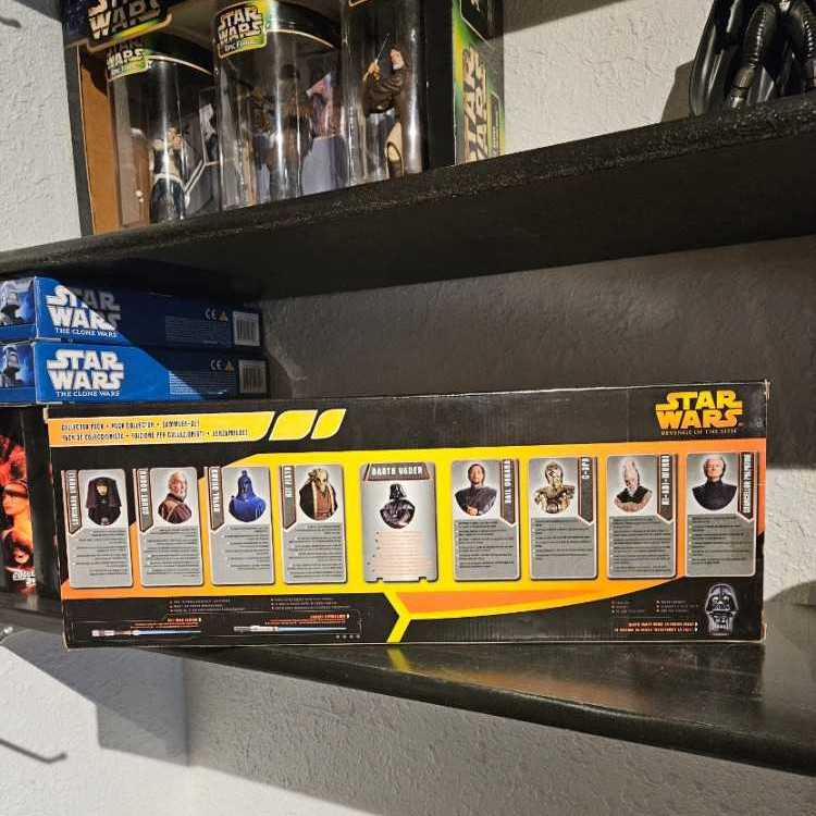 Revenge Of The Sith Collector Pack - Hasbro (Revenge Of The Sith) action figure collectible [Barcode 653569119098] - Main Image 4