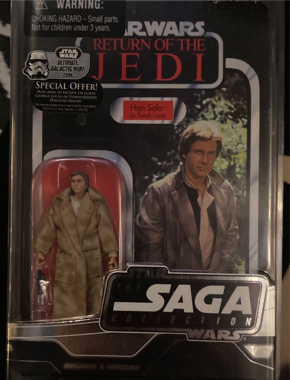 Han Solo (in Trench Coat) - Hasbro (Star Wars) action figure collectible [Barcode 653569136880] - Main Image 3