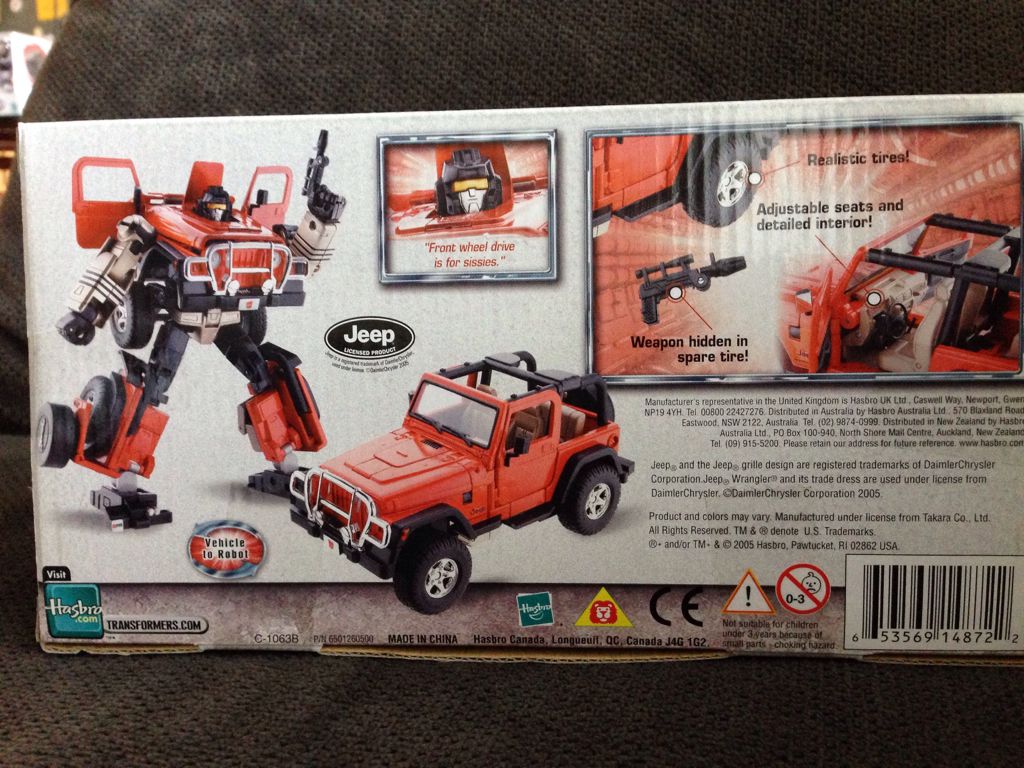 Rollbar® (Jeep® Wrangler®) - Hasbro (Transformers Alternators) action figure collectible [Barcode 653569148722] - Main Image 2