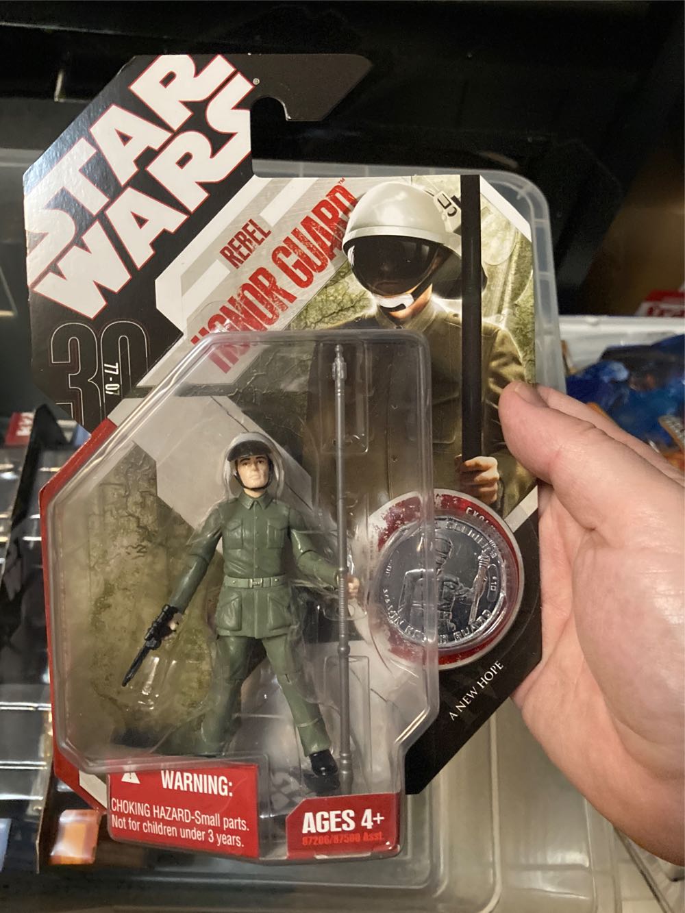 Rebel Honor Guard (with Coin) - Hasbro (Collector Coin) action figure collectible [Barcode 653569183938] - Main Image 4