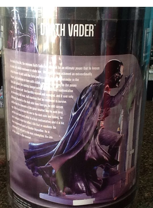 Darth Vader - Hasbro (2002-2010 Unleashed) action figure collectible [Barcode 653569188063] - Main Image 2