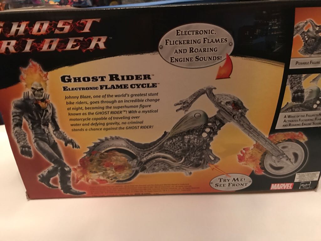 Ghost Rider Electronic Flame Motorcycle - Hasbro (Ghost Rider: The Movie) action figure collectible [Barcode 653569189183] - Main Image 2