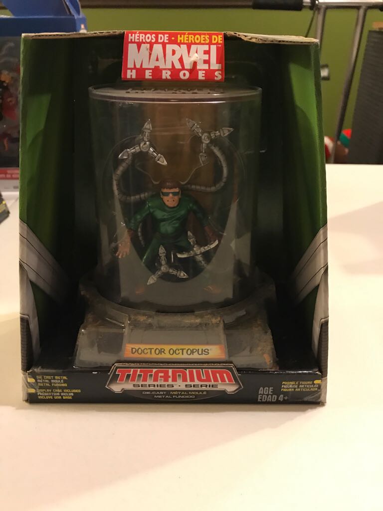 4-Lom - Star Wars 30th Anniversary