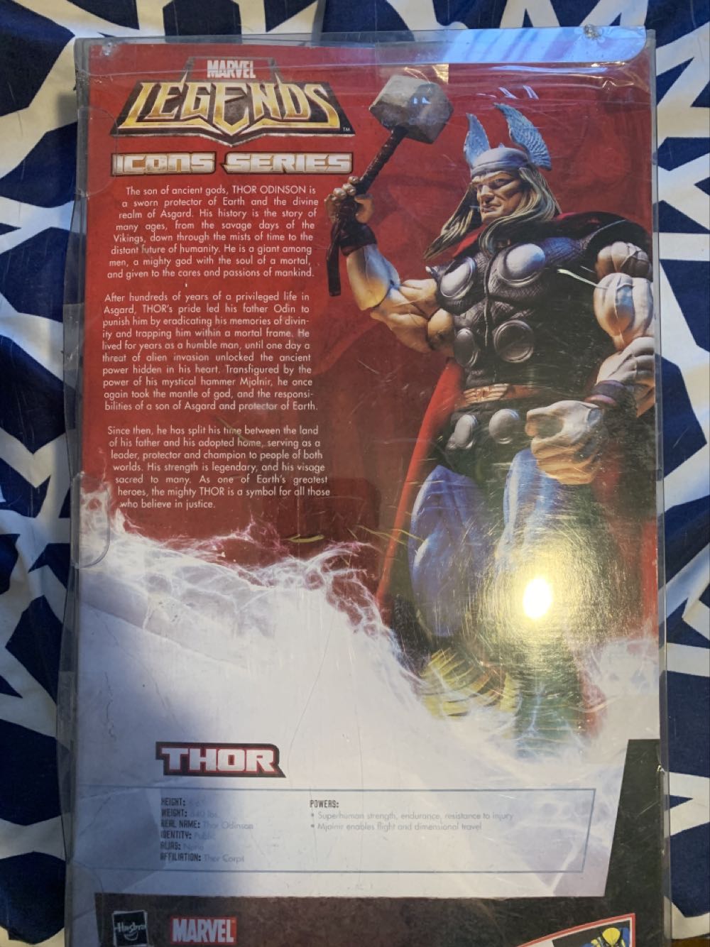 Thor - Hasbro (Marvel Legends: Icons Series) action figure collectible [Barcode 653569205562] - Main Image 4