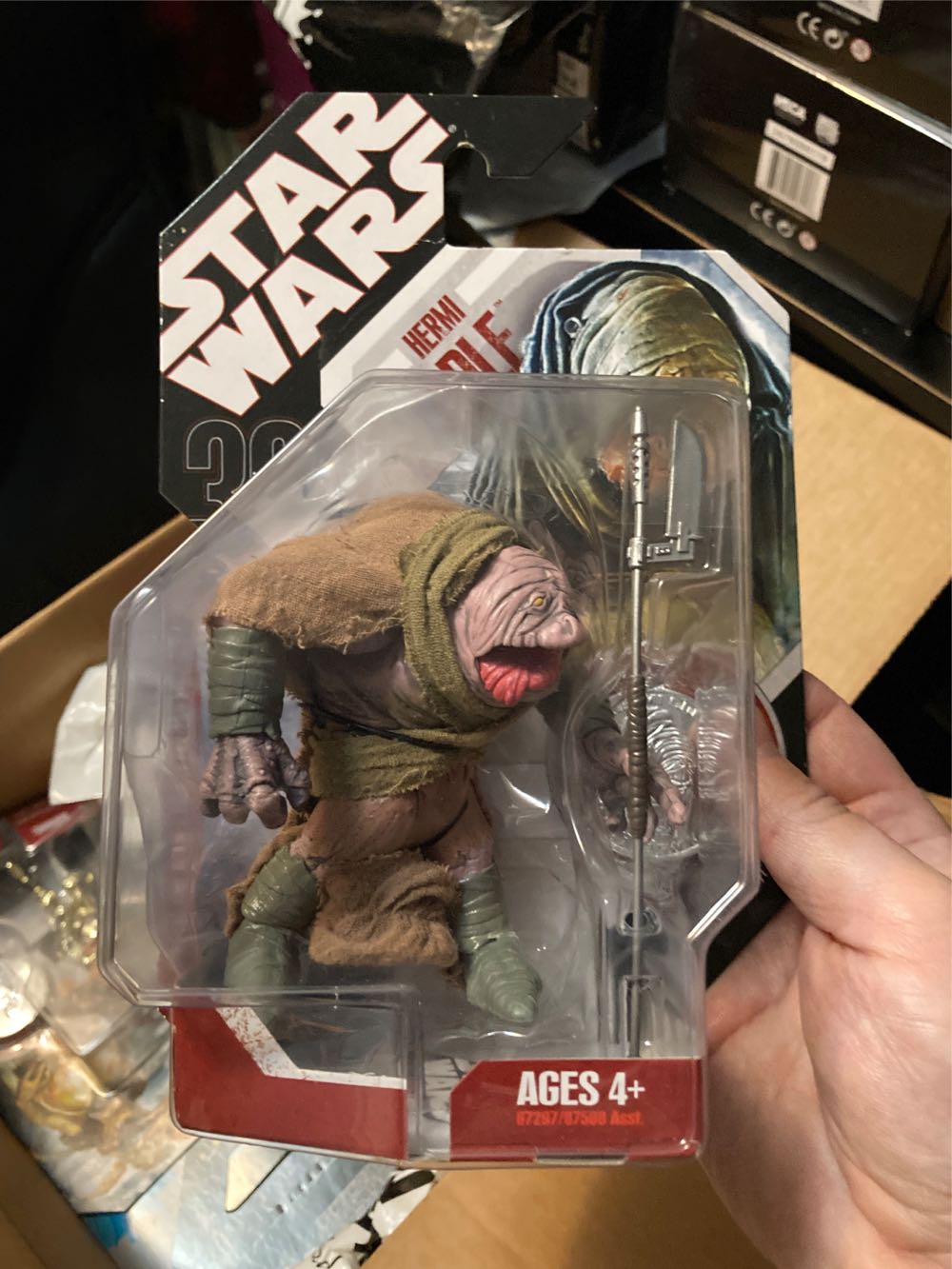 Hermi Odle (Baragwin) - Hasbro (The 30th Anniversary Collection (2007)) action figure collectible [Barcode 653569206552] - Main Image 4