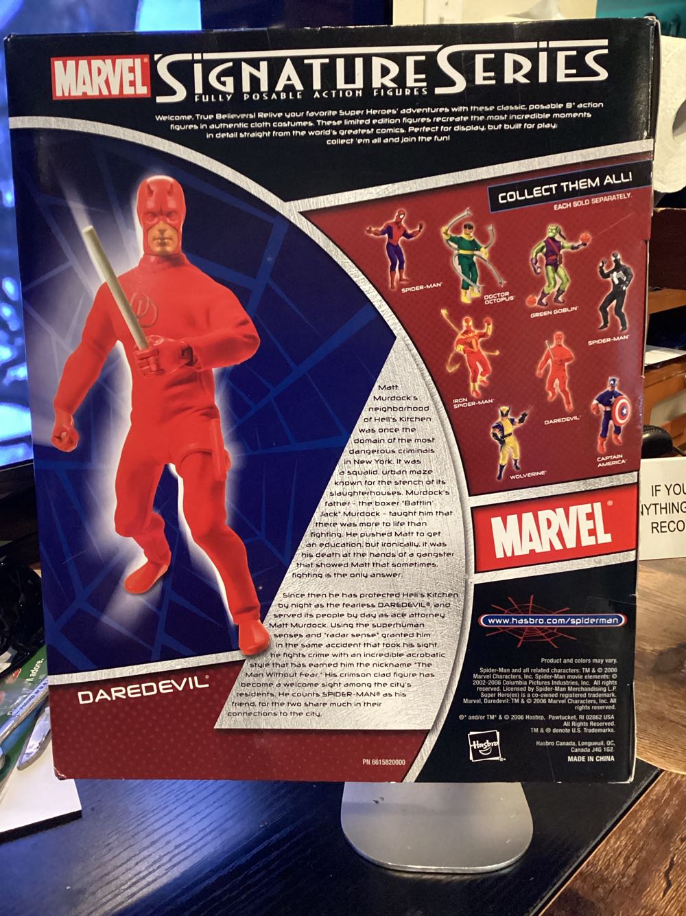 Daredevil - Hasbro (Marvel Legends Signature Series) action figure collectible [Barcode 653569208310] - Main Image 2