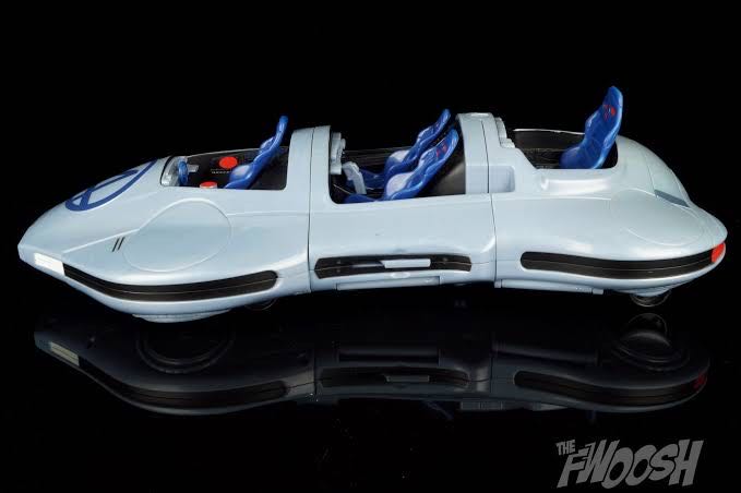 Fantasticar - Hasbro (Fantastic Four - Rise of the Silver Surfer) action figure collectible [Barcode 653569227298] - Main Image 3