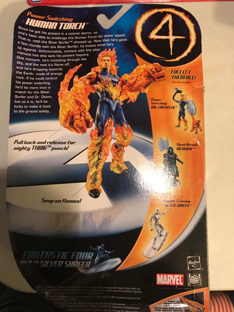 Fantastic Four Movie - Power Switching human Torch - Hasbro action figure collectible [Barcode 653569233251] - Main Image 2
