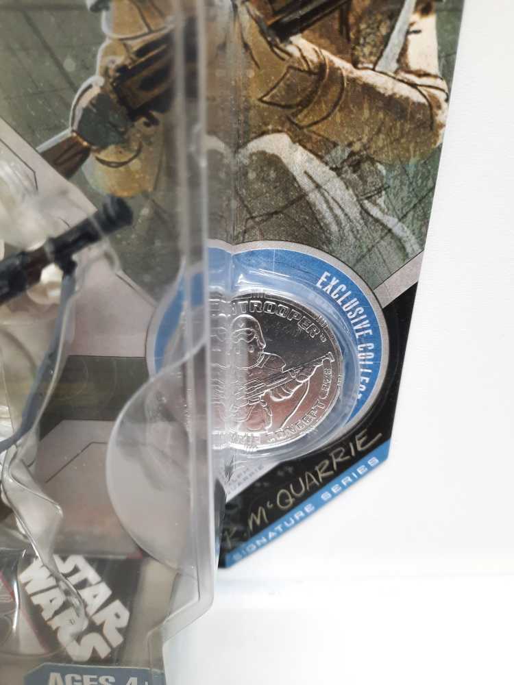 Snowtrooper (McQuarrie Concept) - Hasbro (Collector Coin) action figure collectible [Barcode 653569249542] - Main Image 3