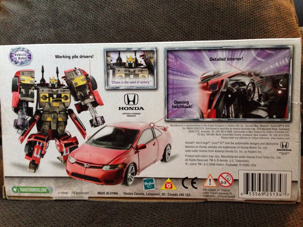 Rumble™, Decepticon - Hasbro (Transformers Alternators) action figure collectible [Barcode 653569251347] - Main Image 2