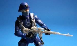 Cobra Officer V4 - Hasbro - G.I. Joe (G.I. Joe 3 3/4” 25th Anniversary) action figure collectible [Barcode 653569251798] - Main Image 2