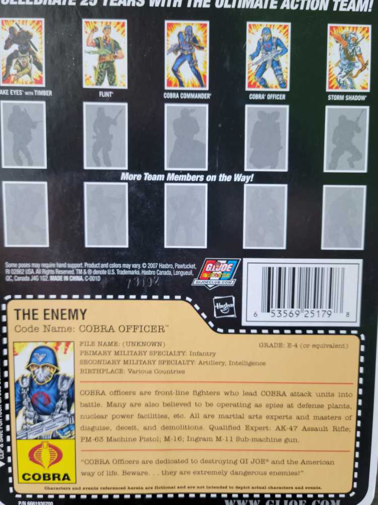 Cobra Officer V4 - Hasbro - G.I. Joe (G.I. Joe 3 3/4” 25th Anniversary) action figure collectible [Barcode 653569251798] - Main Image 4