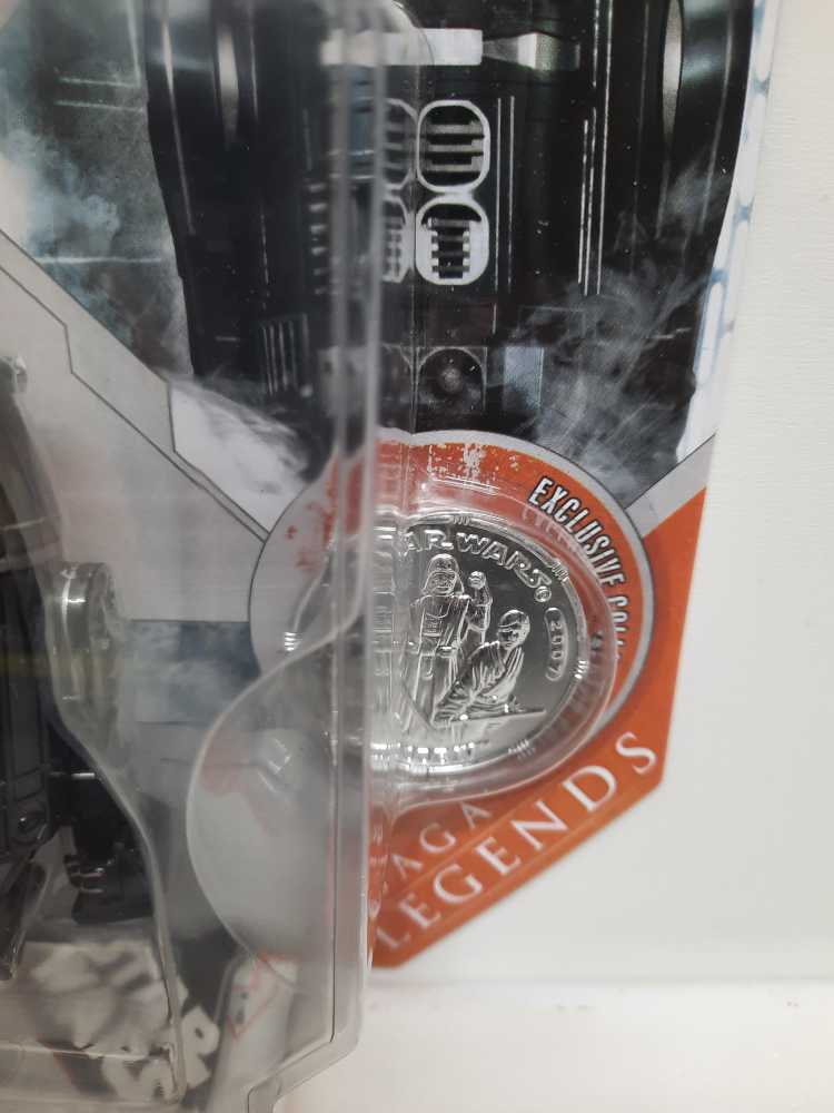 R4-I9 (Episode IV) - Hasbro (The 30th Anniversary Collection (Saga Legends)) action figure collectible [Barcode 653569261315] - Main Image 3