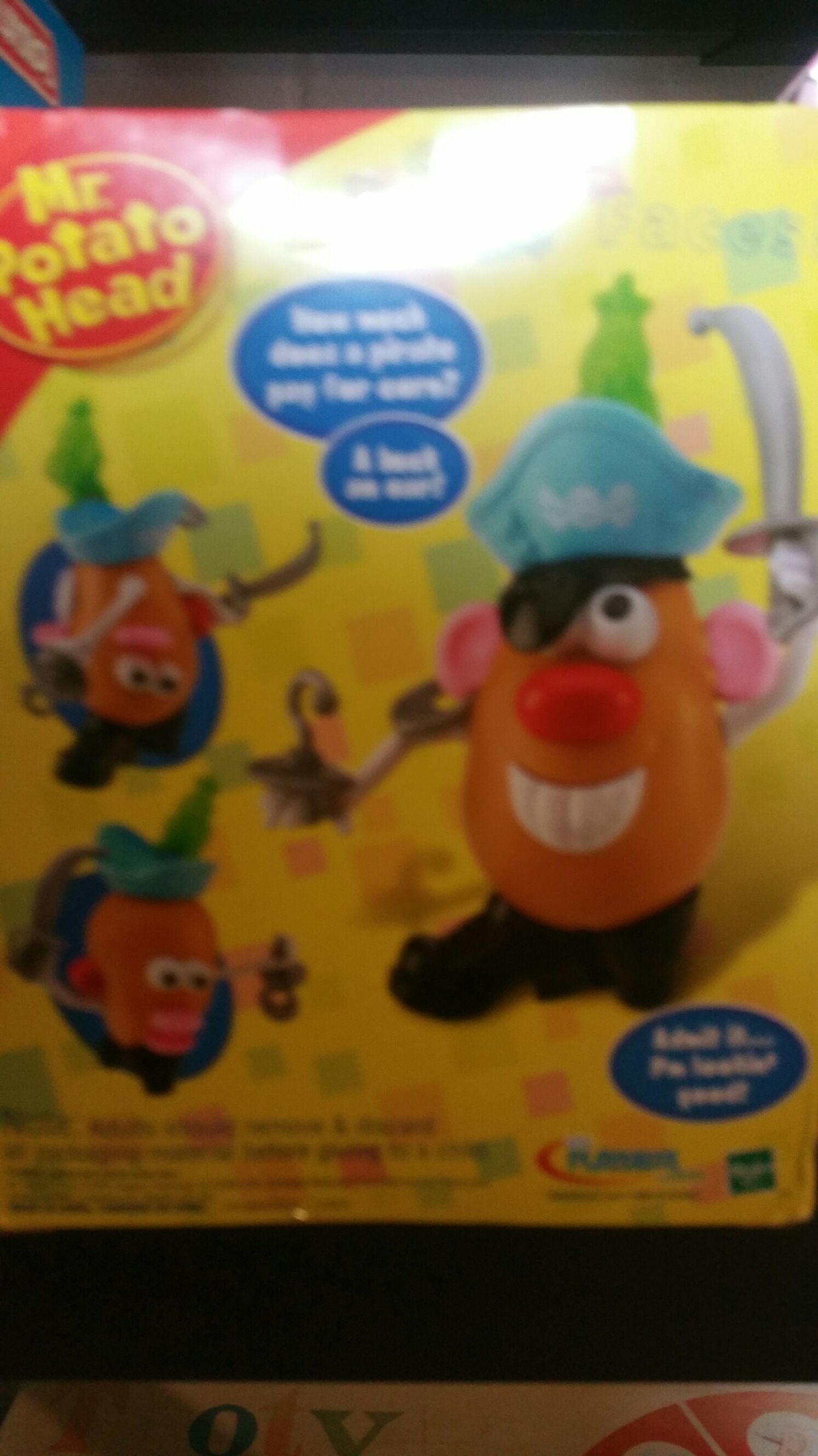 Mr Potato Head Pirate Spud - Playschool / Hasbro action figure collectible [Barcode 653569273134] - Main Image 2