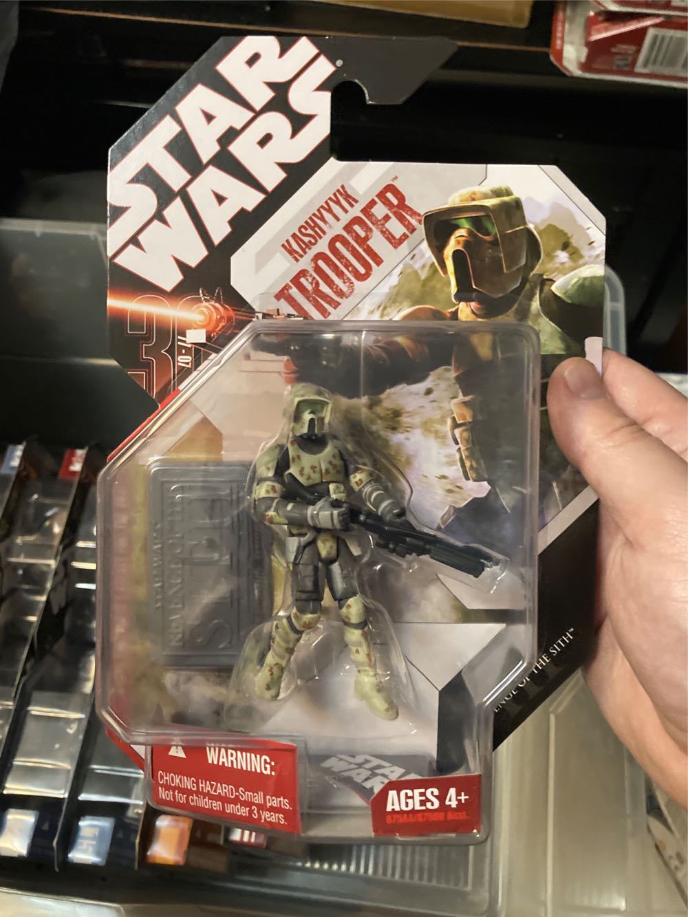 Kashyyyk Trooper - Hasbro (Star Wars: 30th Anniversary: 3”) action figure collectible [Barcode 653569289739] - Main Image 4