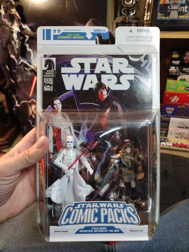 Darth Vader & Princess Leia Organa - Star Wars Comics Pack - Hasbro (Star Wars) action figure collectible [Barcode 653569318859] - Main Image 4