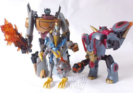 Grimlock (TFA) Voyager Class - Hasbro (Transformers: Animated) action figure collectible [Barcode 653569323112] - Main Image 2