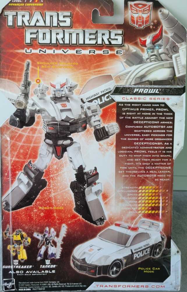 Prowl (TFU) Deluxe Class - Hasbro (Generations) action figure collectible [Barcode 653569325154] - Main Image 3