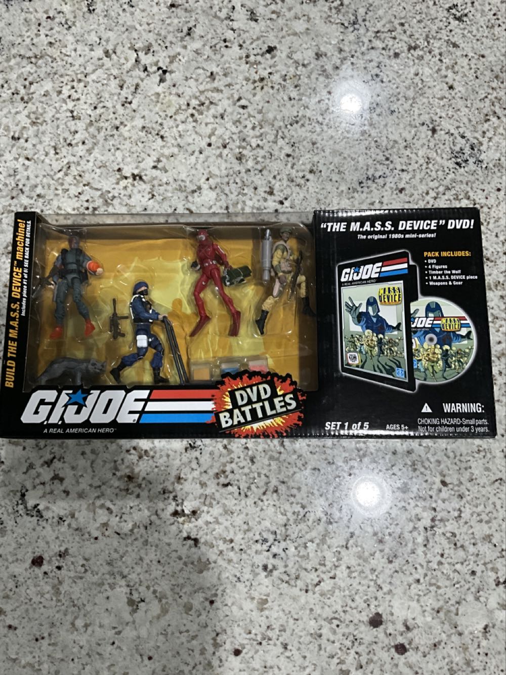 Snake-Eyes (Radioactive) - Hasbro (GI Joe 25th Anniversary) action figure collectible [Barcode 653569327509] - Main Image 3