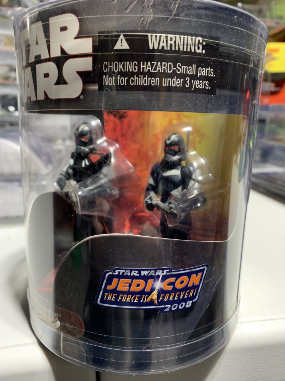 Shadow Troopers - Jedi Con Exclusive - Hasbro (Star Wars - 30th Anniversary Collection) action figure collectible [Barcode 653569327837] - Main Image 2