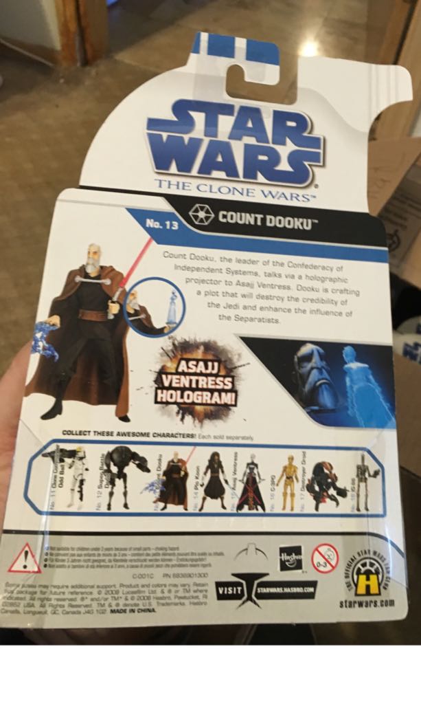 Count Dooku - Hasbro (Star Wars - The Clone Wars) action figure collectible [Barcode 653569332145] - Main Image 2