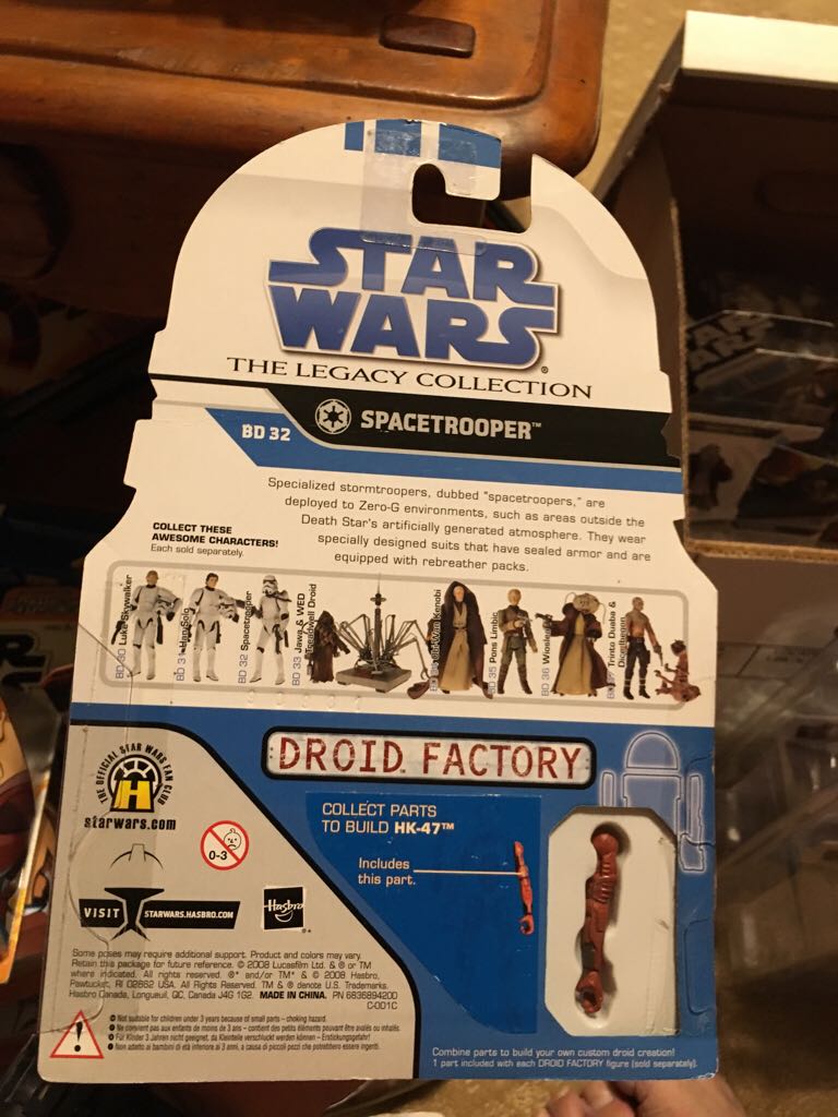 Spacetrooper (Unmasked) - Hasbro (Star Wars: Episode IV - A New Hope) action figure collectible [Barcode 653569342250] - Main Image 2