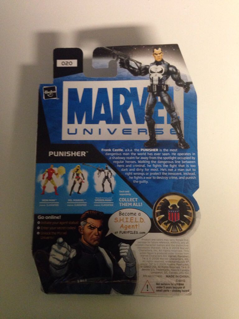 Punisher (Black Gloves) - Hasbro (Marvel Universe) action figure collectible [Barcode 653569375326] - Main Image 2