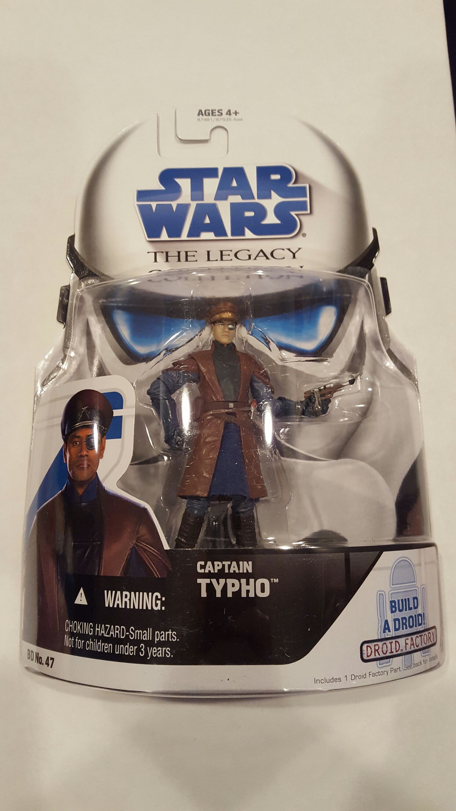 Captain Typho - Hasbro (The Legacy Collection) action figure collectible [Barcode 653569382133] - Main Image 1