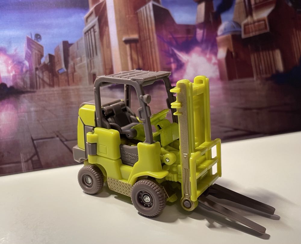 Dirt Boss (ROTF) - Hasbro (Transformers: Revenge Of The Fallen) action figure collectible [Barcode 653569385622] - Main Image 2