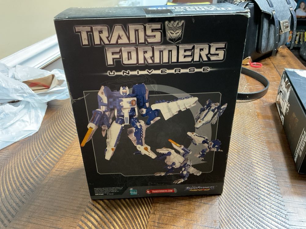 Transformers Special Edition Universe Overkill - Hasbro (Transformers Universe) action figure collectible [Barcode 653569389187] - Main Image 2