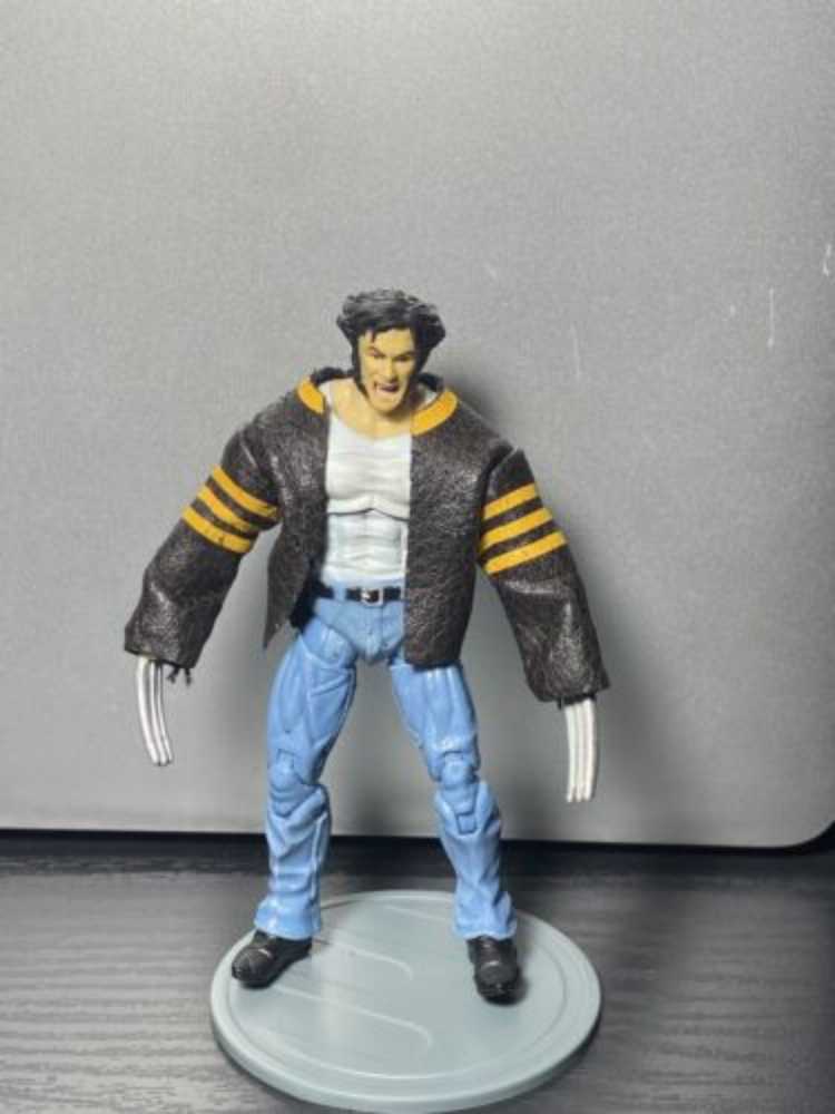 Logan - Hasbro (X-men Origins: Wolverine Premium Series) action figure collectible [Barcode 653569395355] - Main Image 3