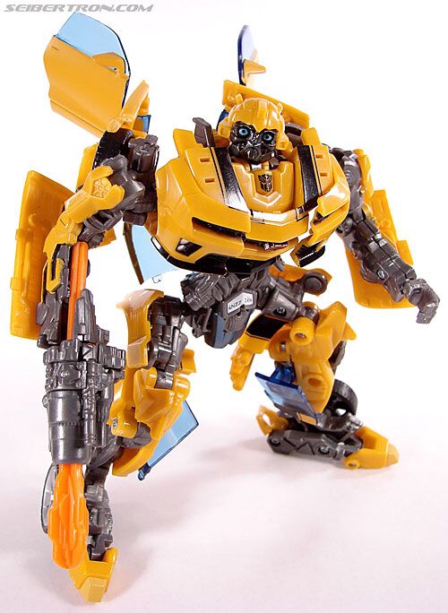 Transformers Revenge Of The Fallen: Bumblebee - Hasbro (Deluxe Class) action figure collectible [Barcode 653569395584] - Main Image 2